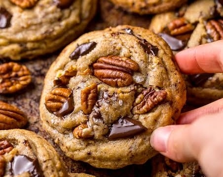 Easy Pecan Chocolate Fall Cookies Everyone Loves top view