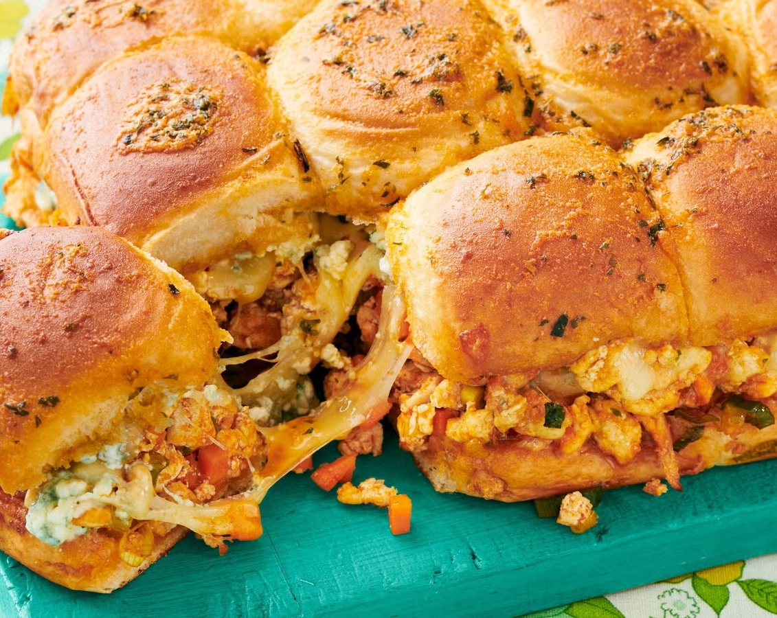 Easy Garlic Butter Buffalo Chicken Pull Apart Sliders top view