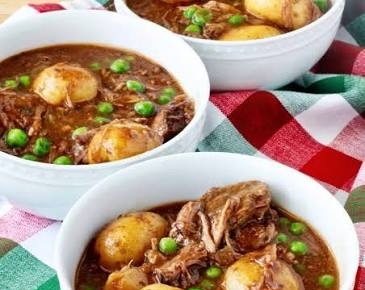 The Best Slow Cooker Beef and Potato Stew Recipe Ever suggested serving